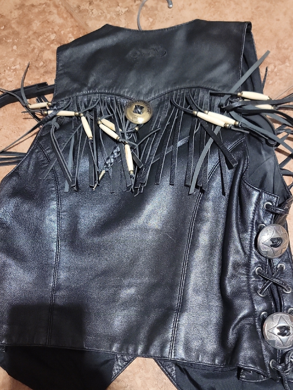 Fringe Leather Vest - Black - Picture 7 of 7